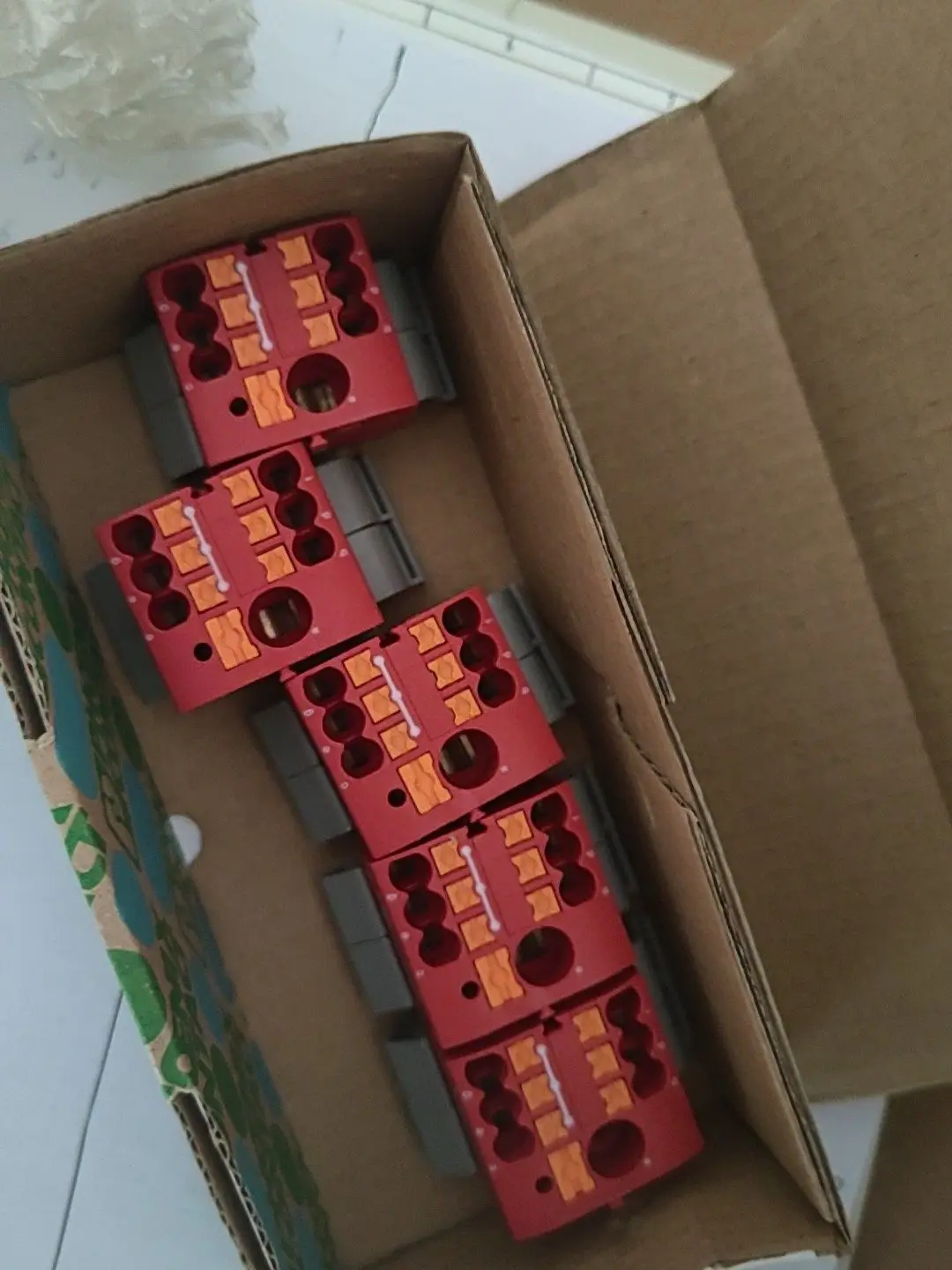 

1 шт. Phoenix - PTFIX 6/6X2.5-NS35A BU-3273200 RD-3273202