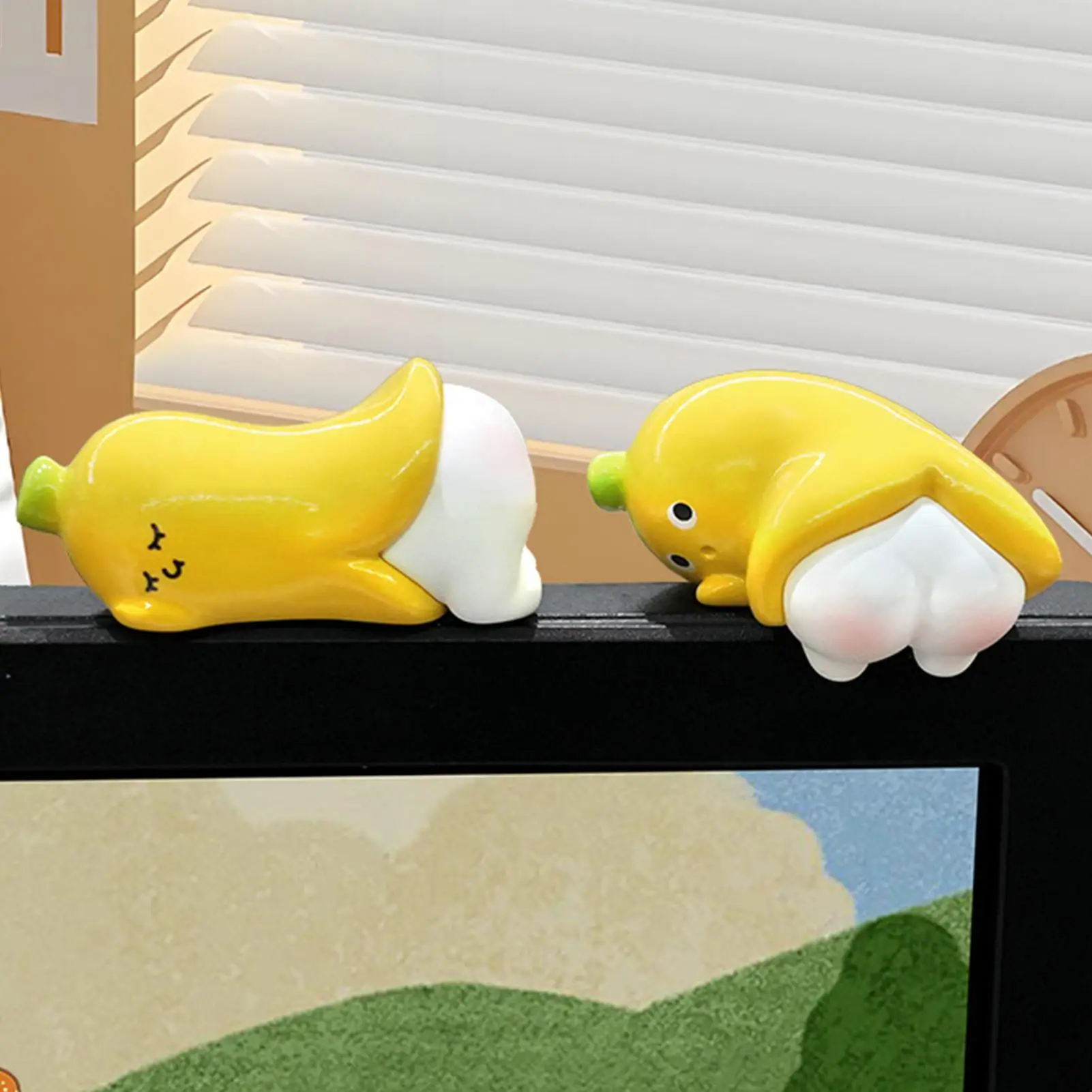 Monitor Decor Figurines 6-Piece Novelty Resin Funny Banana Decoration Computer Monitor Decor Figurines For Kids Adults Family