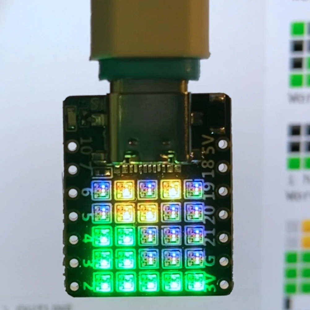 Placa de desenvolvimento eficiente ESP32 C3 Placa de desenvolvimento C3FH4 RGB