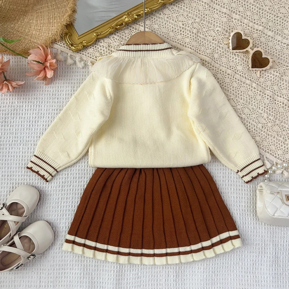 Herbst- und Winter-Set für süße Babymädchen: Gestrickter Pullover, modische Kinderkleidung, zweiteiliges Set für Mädchen, grünes langärmeliges Oberteil + Faltenrock – Detail 2