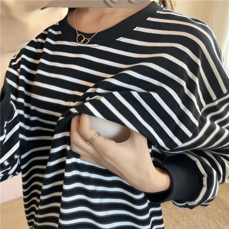 

Maternity Clothes Nursing Sweatshirt Plus Size Long-sleeved Striped Pullover Loose Round Neck Breastfeeding Tshirts