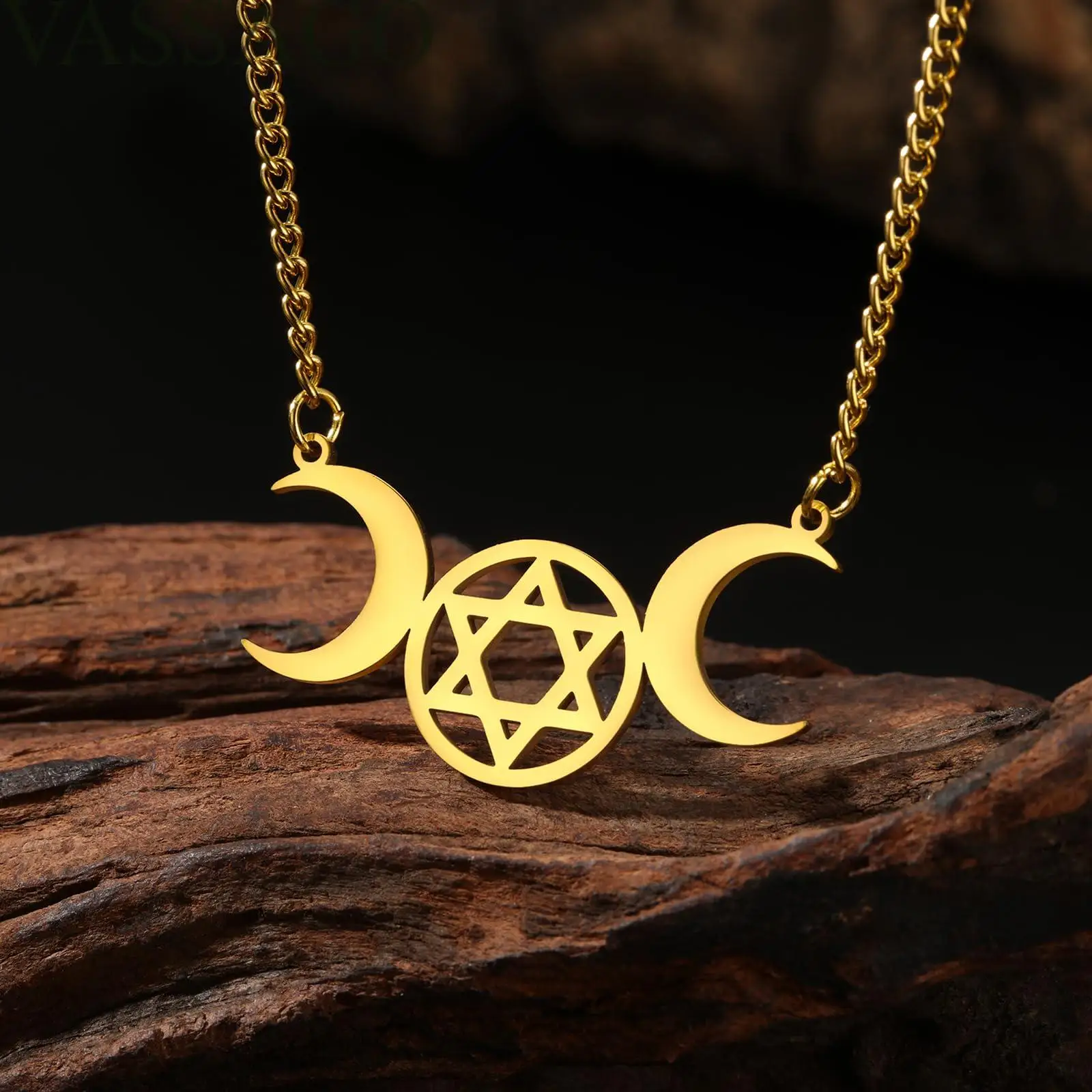 VASSAGO Triple Moon Goddess Necklace Wicca Pentagram Amulet Necklace Stainless Steel Jewelry