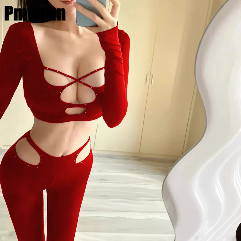 

PMWRUIN 2-х предметный костюм для йоги для женщин: топ с длинными рукавами и леггинсы с заклепками, дышащая эластичная одежда для фитнеса и спортзала