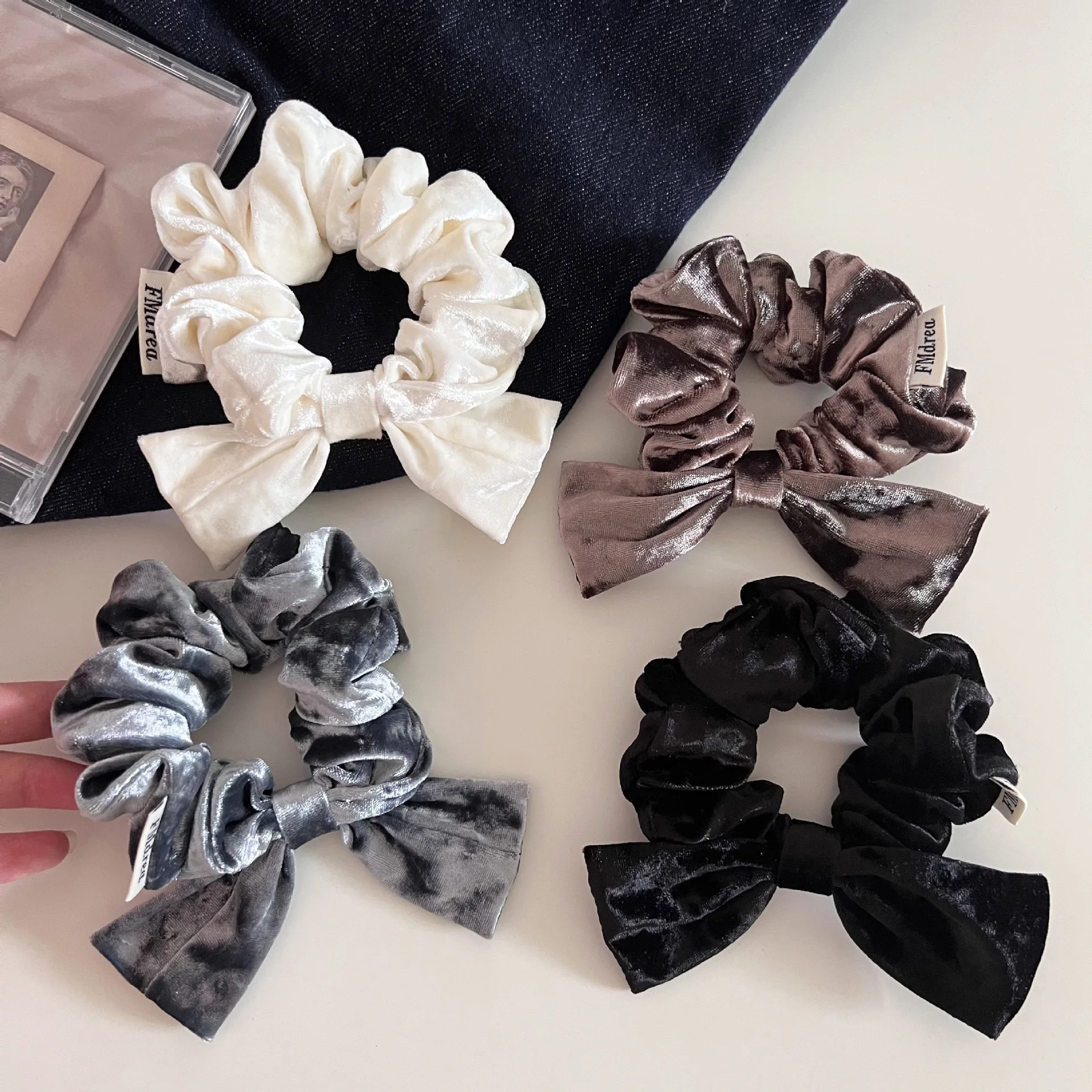 1 Stück koreanischer, hochwertiger, einfarbiger Samt-Schleifen-Haargummi, eleganter und luxuriöser Herbst-/Winter-Haargummi-Haarschmuck
