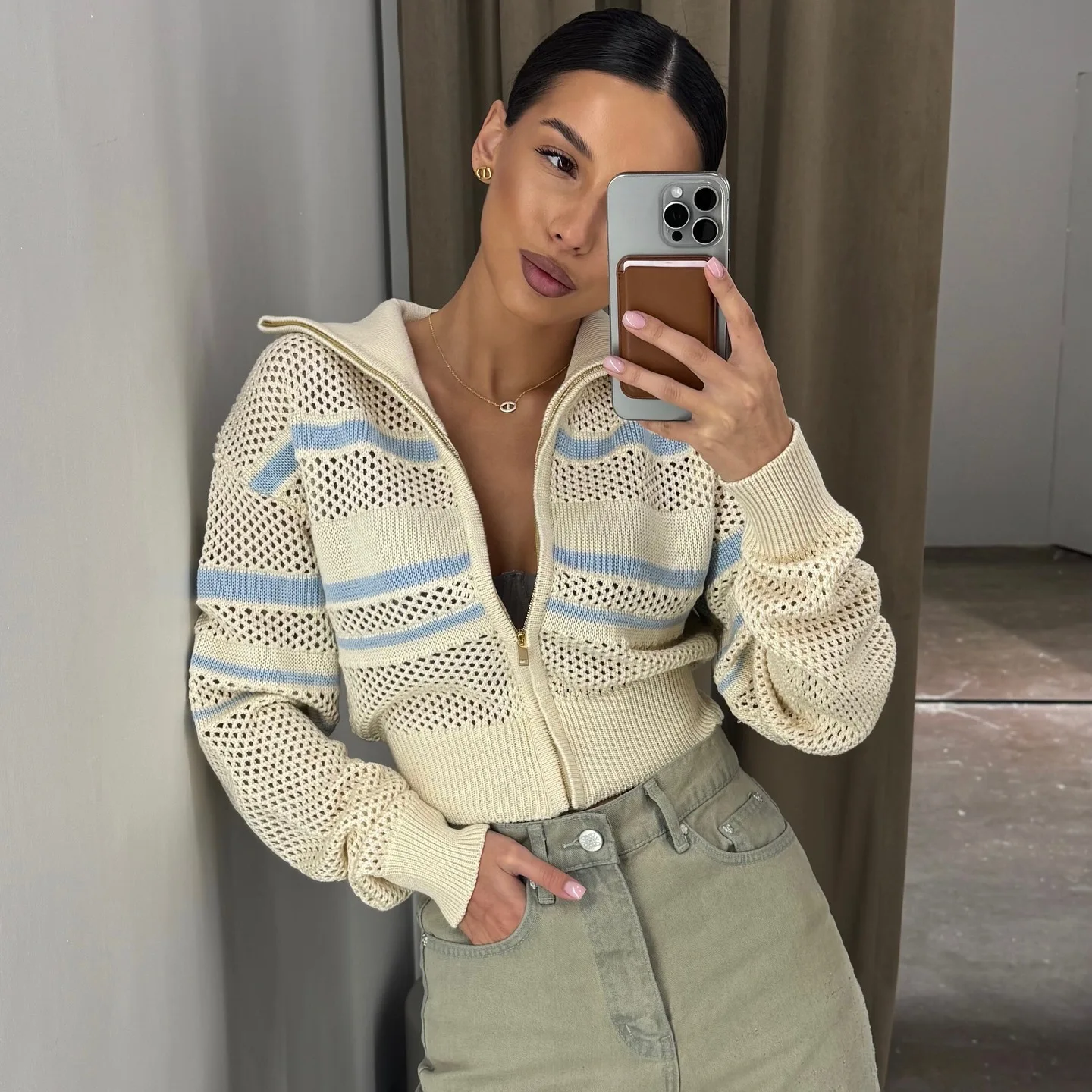 

2025 New Fashion Button Denim Shirt Women Autumn Casual Loose Solid Color Shirt Collar Long Sleeve Home Top For Women