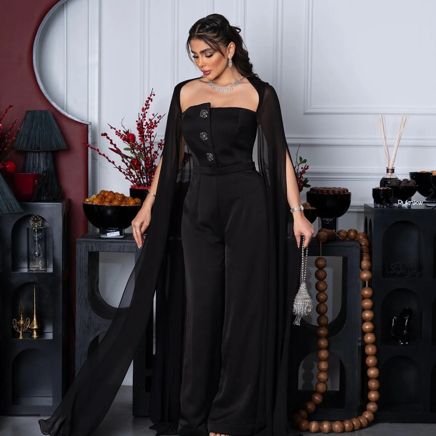 Modest Saudi Arabic Black Women Jumpsuit With Long Sleeves Delicate Button Stretchy Long Evening Dress Formal Maxi Gowns