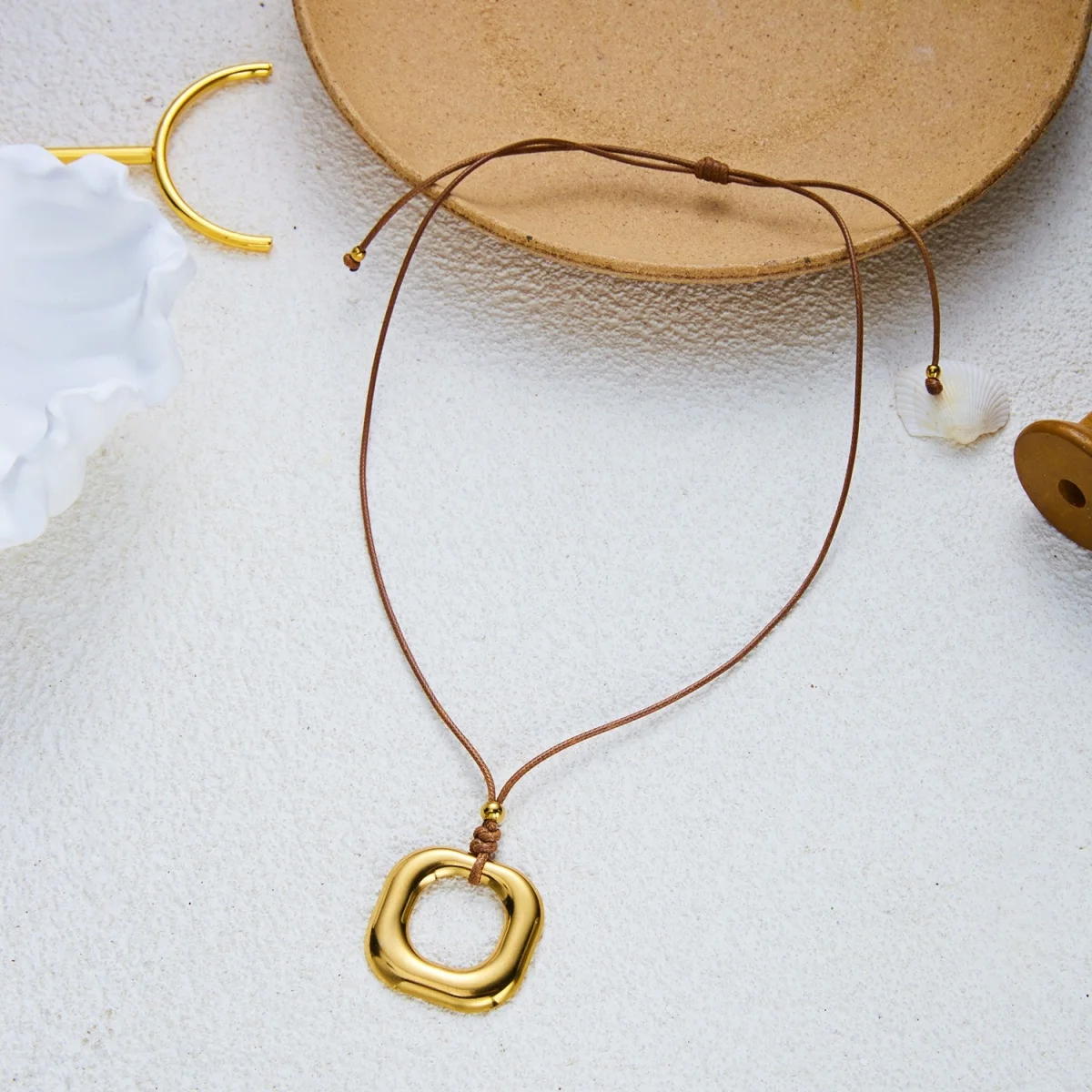 Halskette mit Anhänger in Form einer hohlen Wassertropfen-, Kreis-, Herz- oder Blumenform aus Edelstahl für Damen und Herren, minimalistischer, geometrischer Schmuck mit Wachsschnur. – Detail 20
