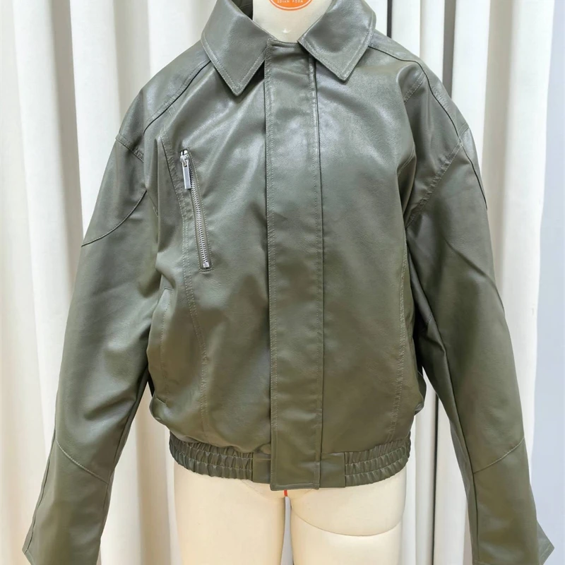 グリーンパッチワークレザーショートジャケットスタンドカラー長袖ルーズミニコート女性のためのカジュアルデイリーストリートウェア秋の女性