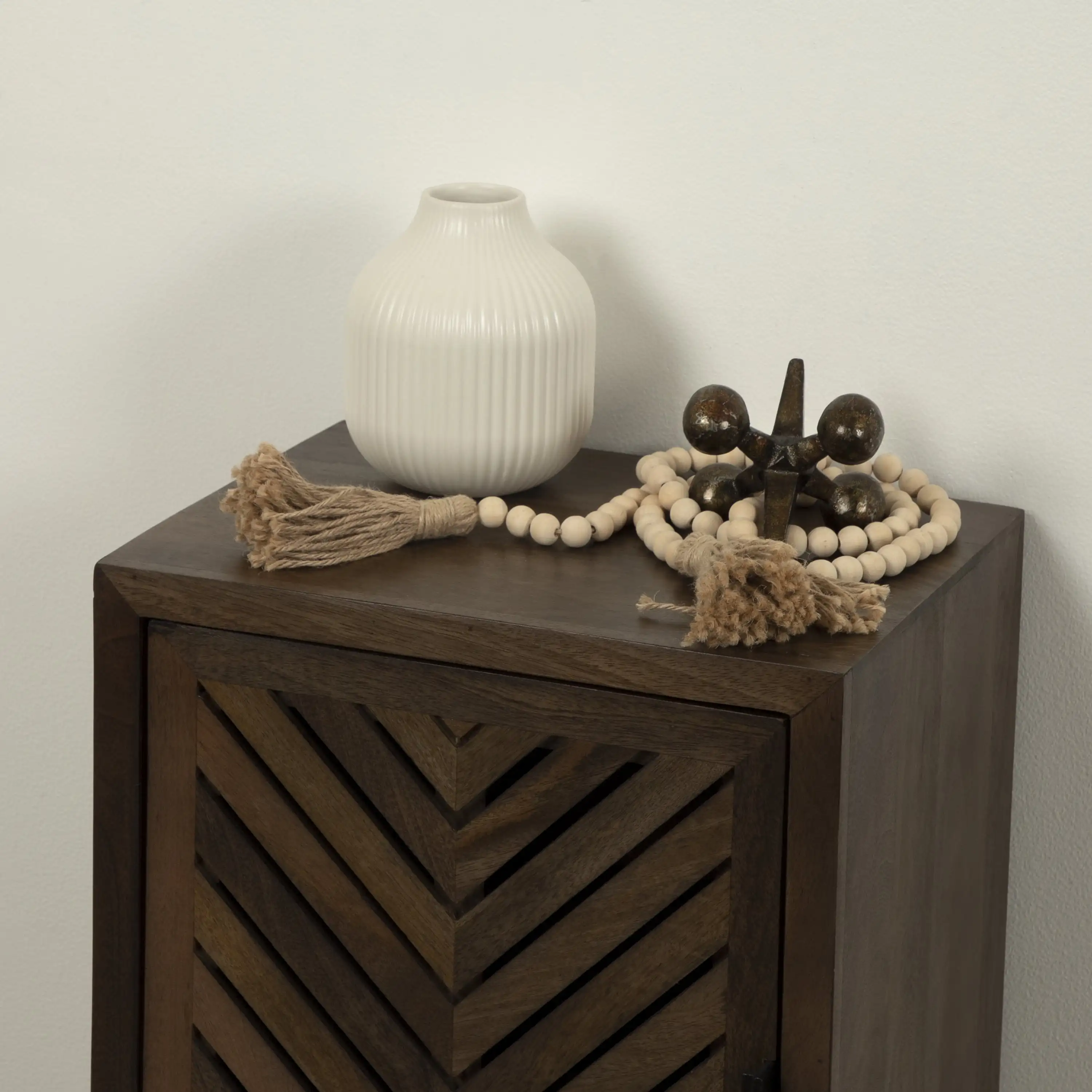 مزهرية سيراميك مضلعة من بيتر هومز آند جاردنز، 6 بوصة، كريمي