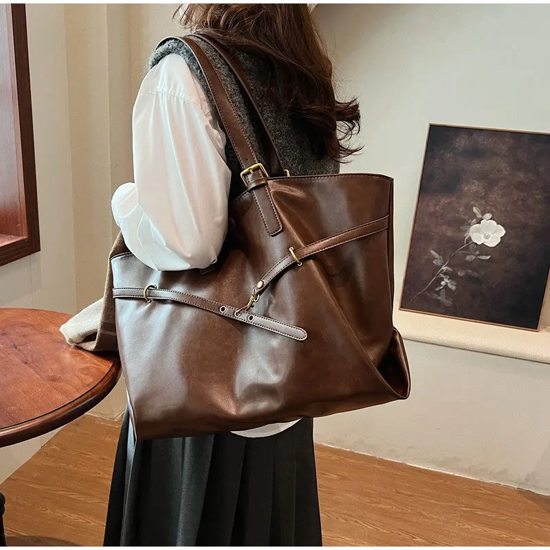 Europa Amerika Mode Einkaufstasche Retro Große Kapazität Umhängetaschen High-End Einfarbig Casual Bag Premium Leder Pendler Taschen – Detail 11