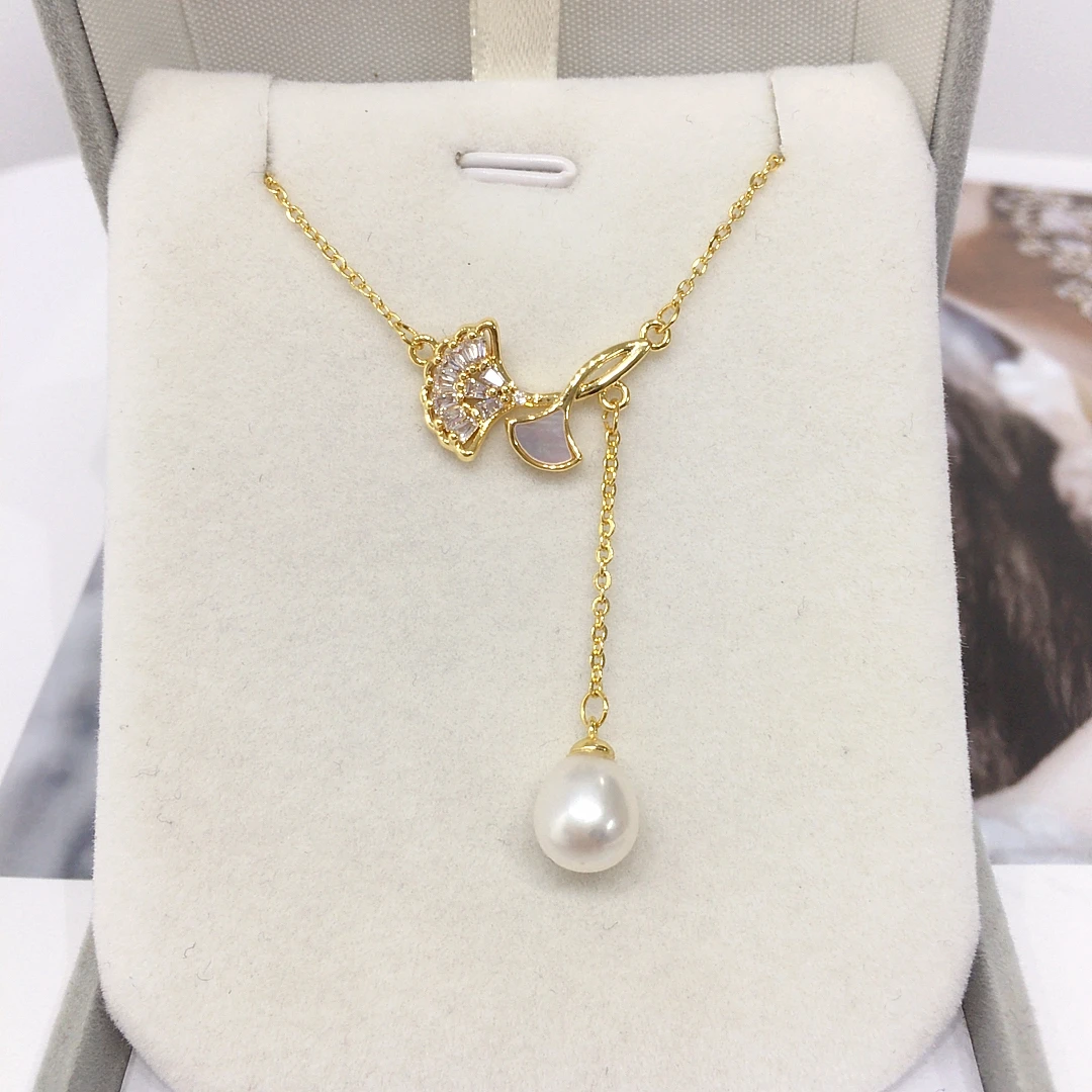 

ZHBORUINI 2024 Natural Freshwater Pearl Pendant Sea Shell Ginkgo Leaves Zircon Water Drop Pearl Pendant Christmas Ornaments 2024