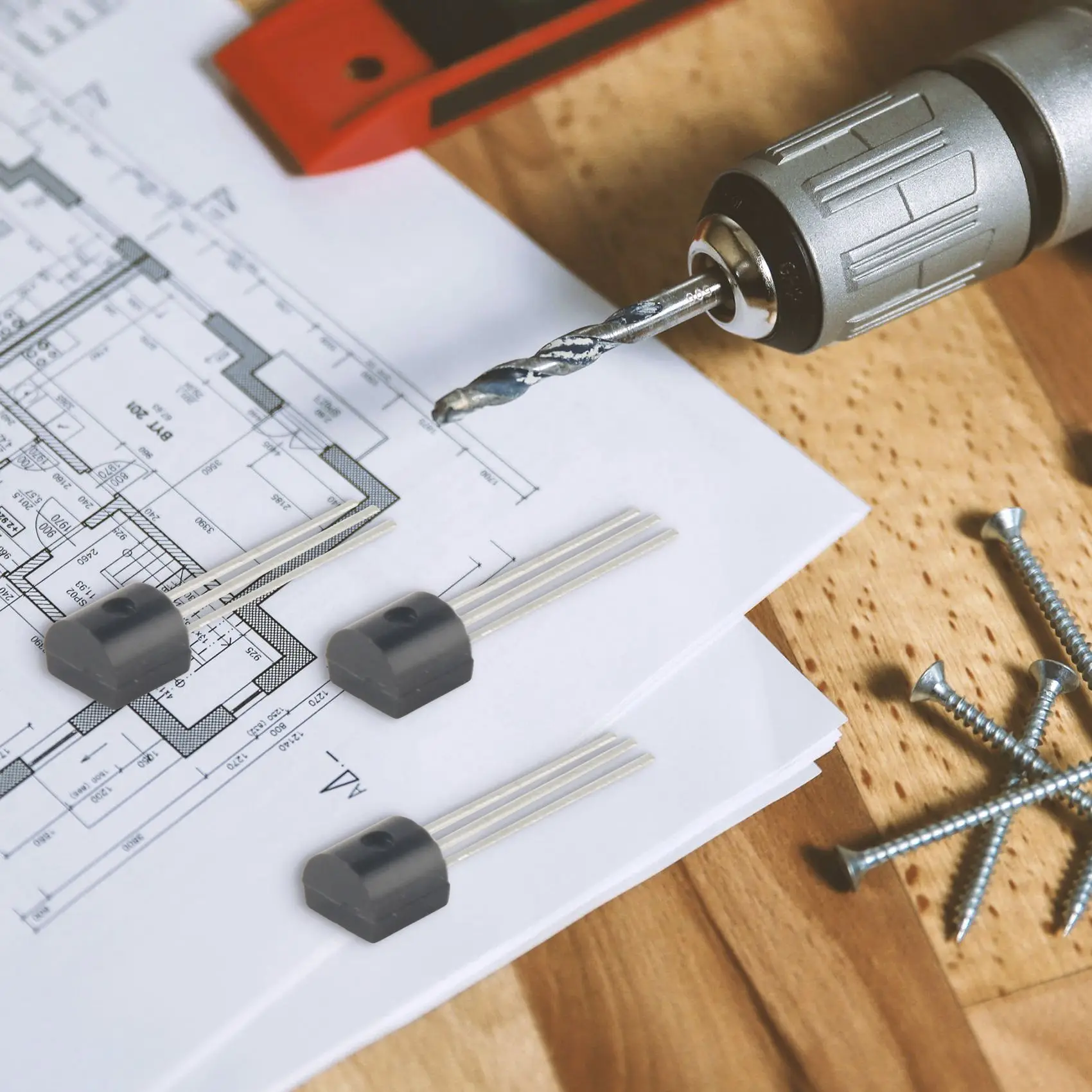 トランジスタbc547〜-92 npn,100個