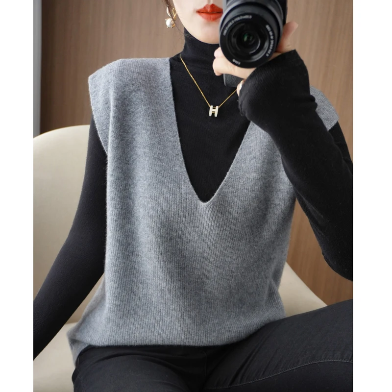 Autumn Winter Fashion Vest Ladies Knitted Cashmere Sweater Women Sleeveless V-Neck Pullover Korean Female Vest Loose Soft Tops