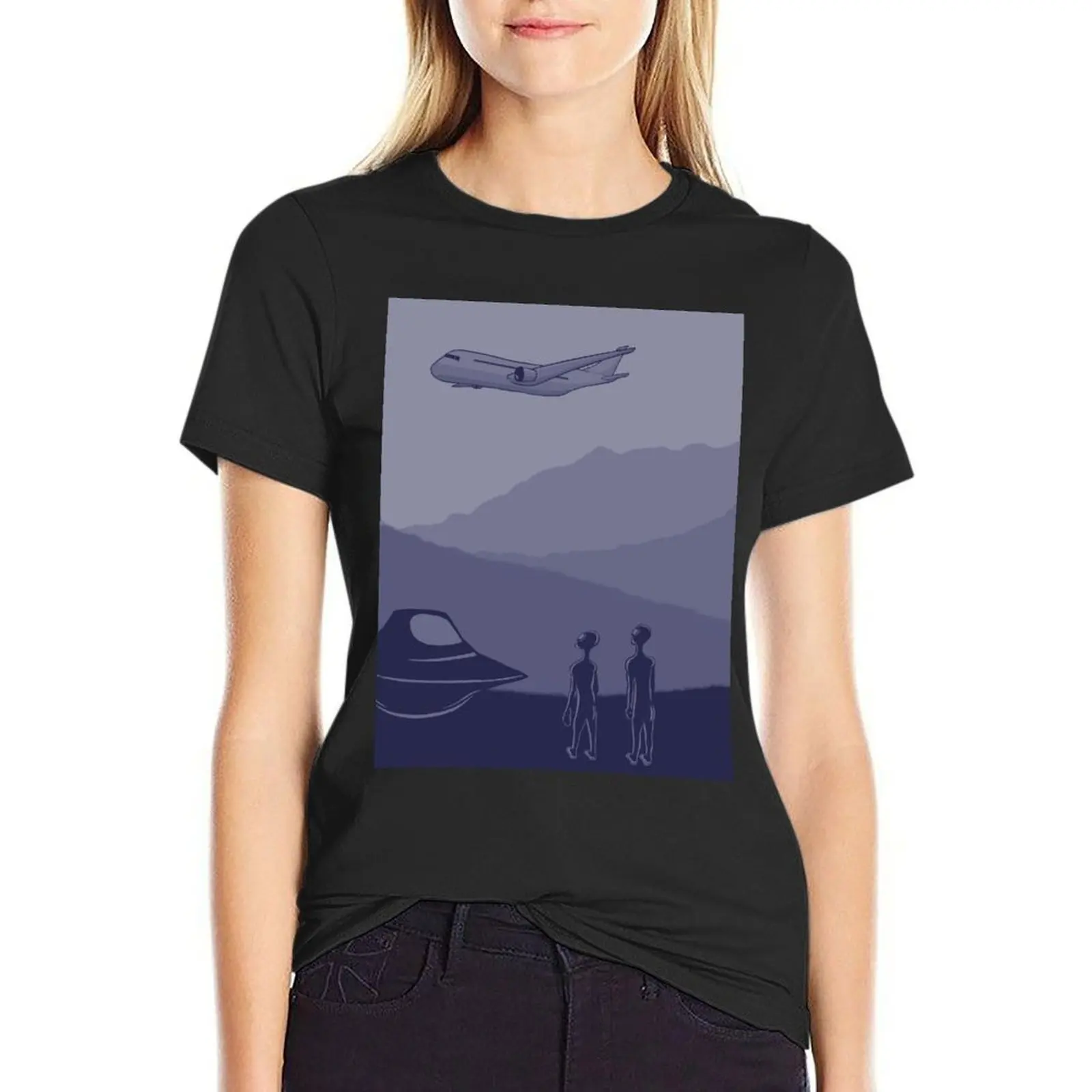 Identified Flying Object T-Shirt Female clothing funny tees graphics Women's summer blouses 2024