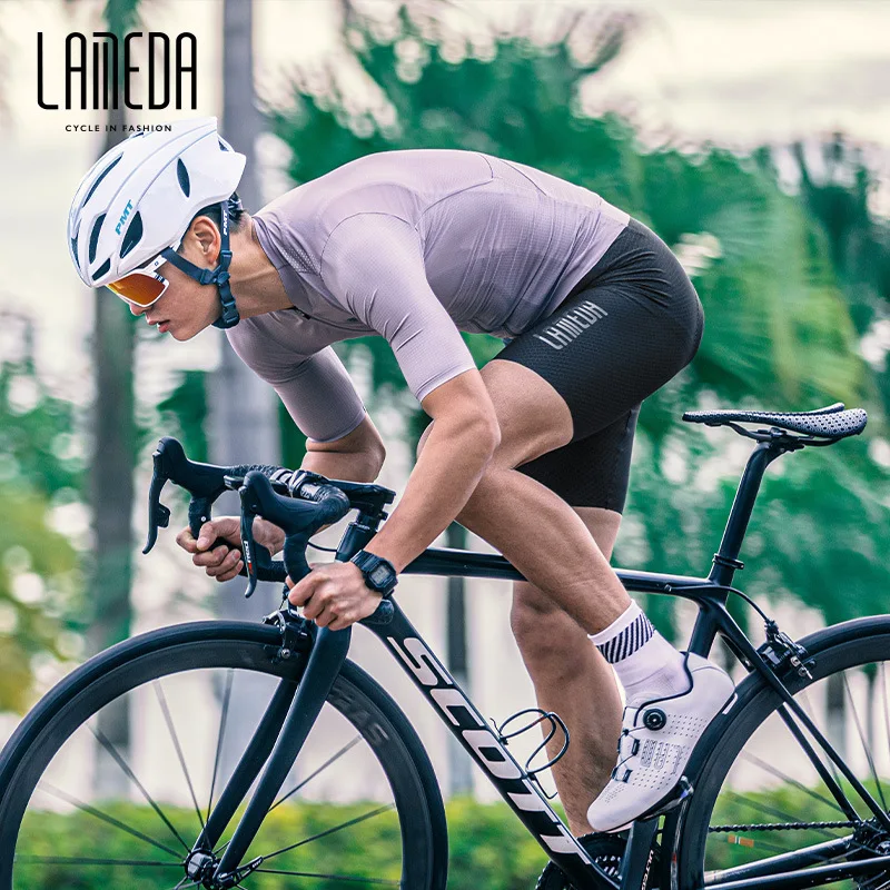 

LAMEDA Men Cycling Bib Shorts Pants Summer UV-Proof Cycling Shorts Pant Pad With High Easticity Bicycle Cycling Clothes For Men