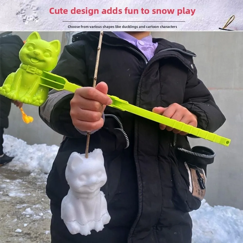 

New Outdoor Snowball Maker Clip Multistyles Plastic Heart Snowflake Duck Shape Clip Tongs Sand Snow Ball Mold for Adult