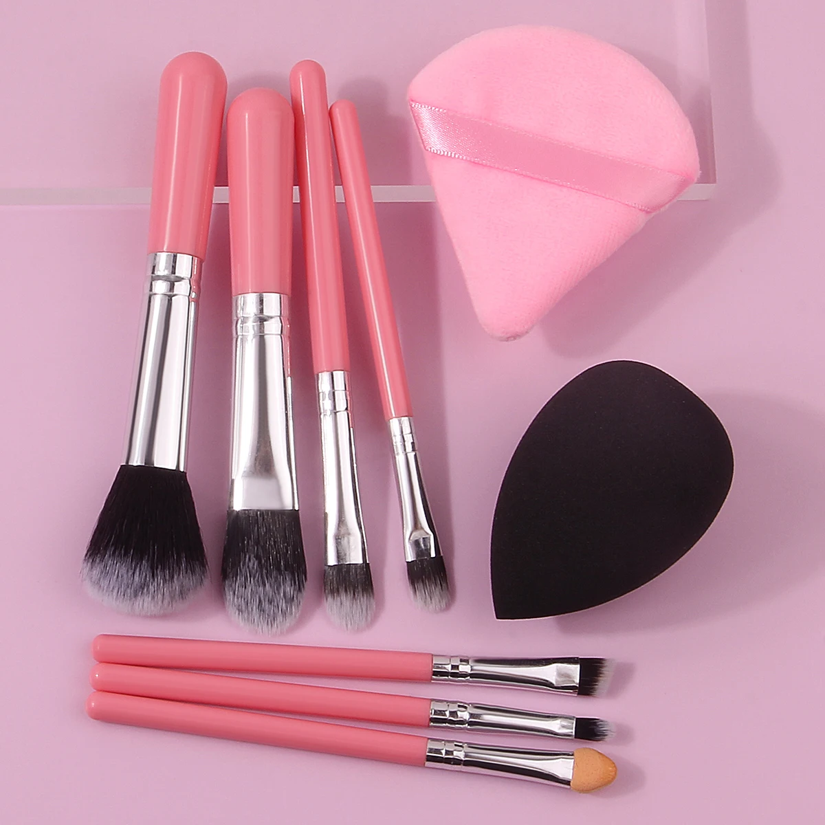9-teiliges tragbares Mini-Multifunktions-Make-up-Pinsel-Set für die Reise und nicht verstopfender Schwamm für Ei/dreieckige Puderquaste