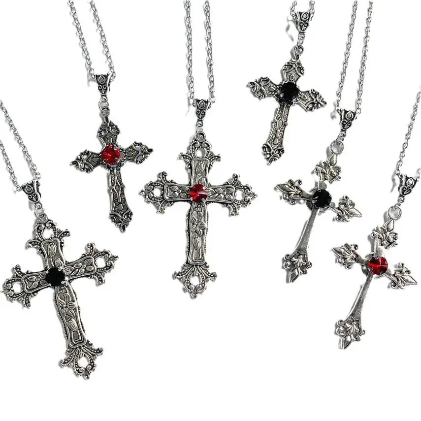 Punk Crystal Cross Pendant Necklace Women's Gothic Clavicle Necklace Necklace Aesthetic Jewelry Bijoux Party Gifts