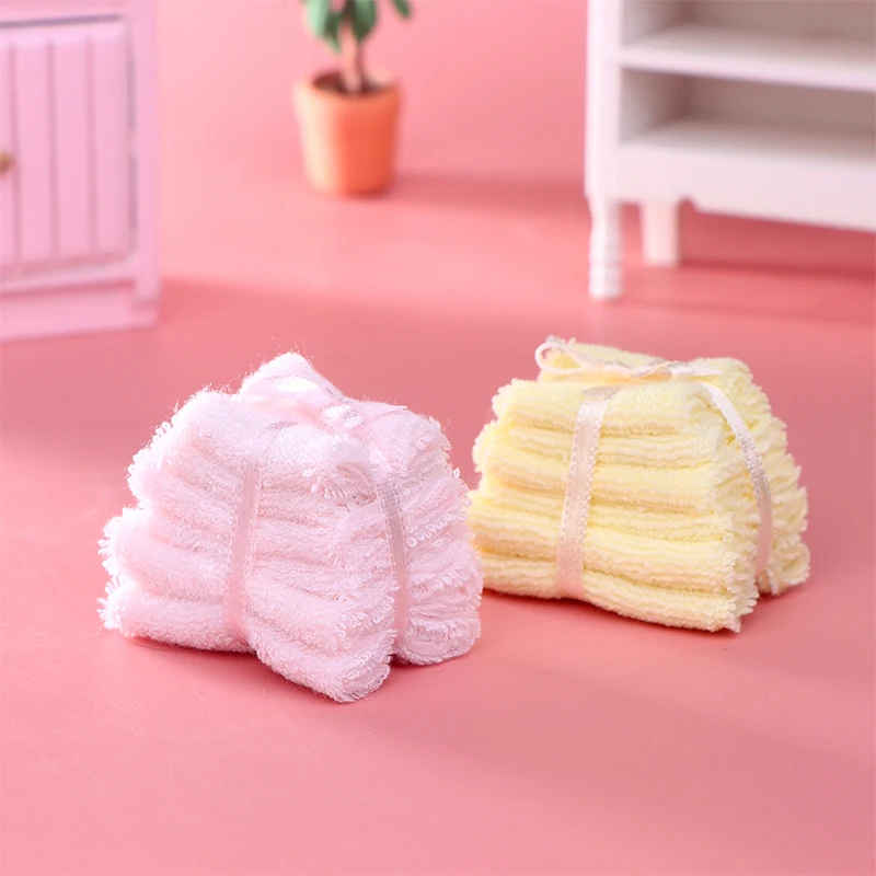 A Bundle of 1:12 Dollhouse Miniature Towel Bath Towel for Dolls Bathroom Supplies Model Home Decor Toy Doll House Accessories