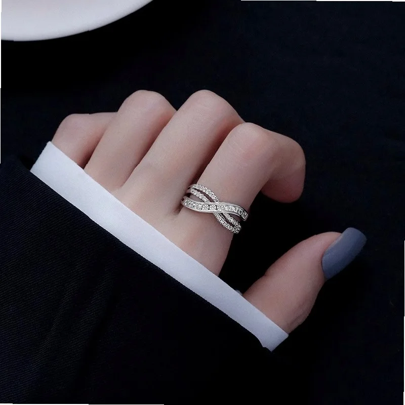 High-End Light Luxury Ring: Cold Wind Niche Design, Simple Fashion, Super Flash Zircon, Ins Trendy