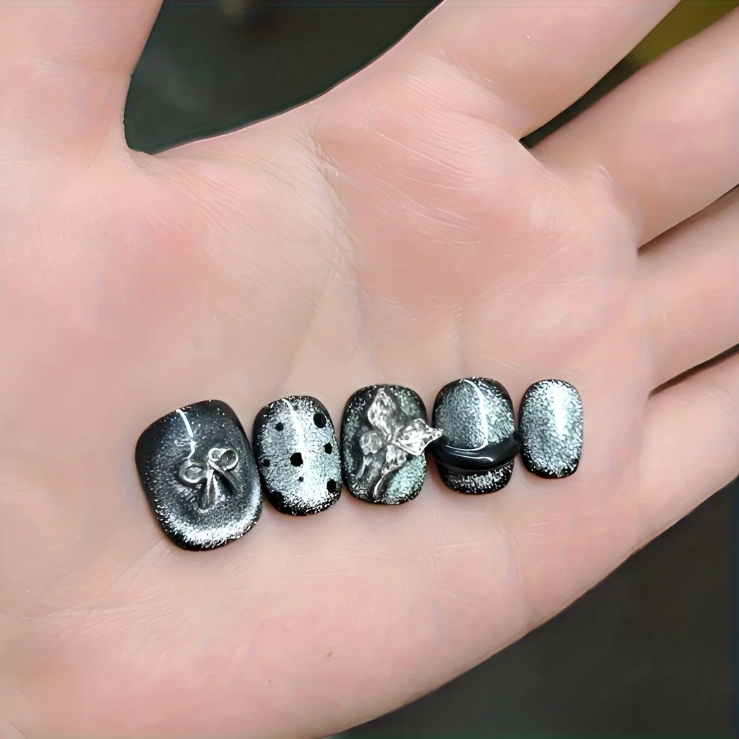 10 قطع اليدوية الصحافة على مسمار الفن مع القوس المعدني فضي رمادي القط العين بريق سلم قصير التغطية الكاملة مسمار نصائح للنساء