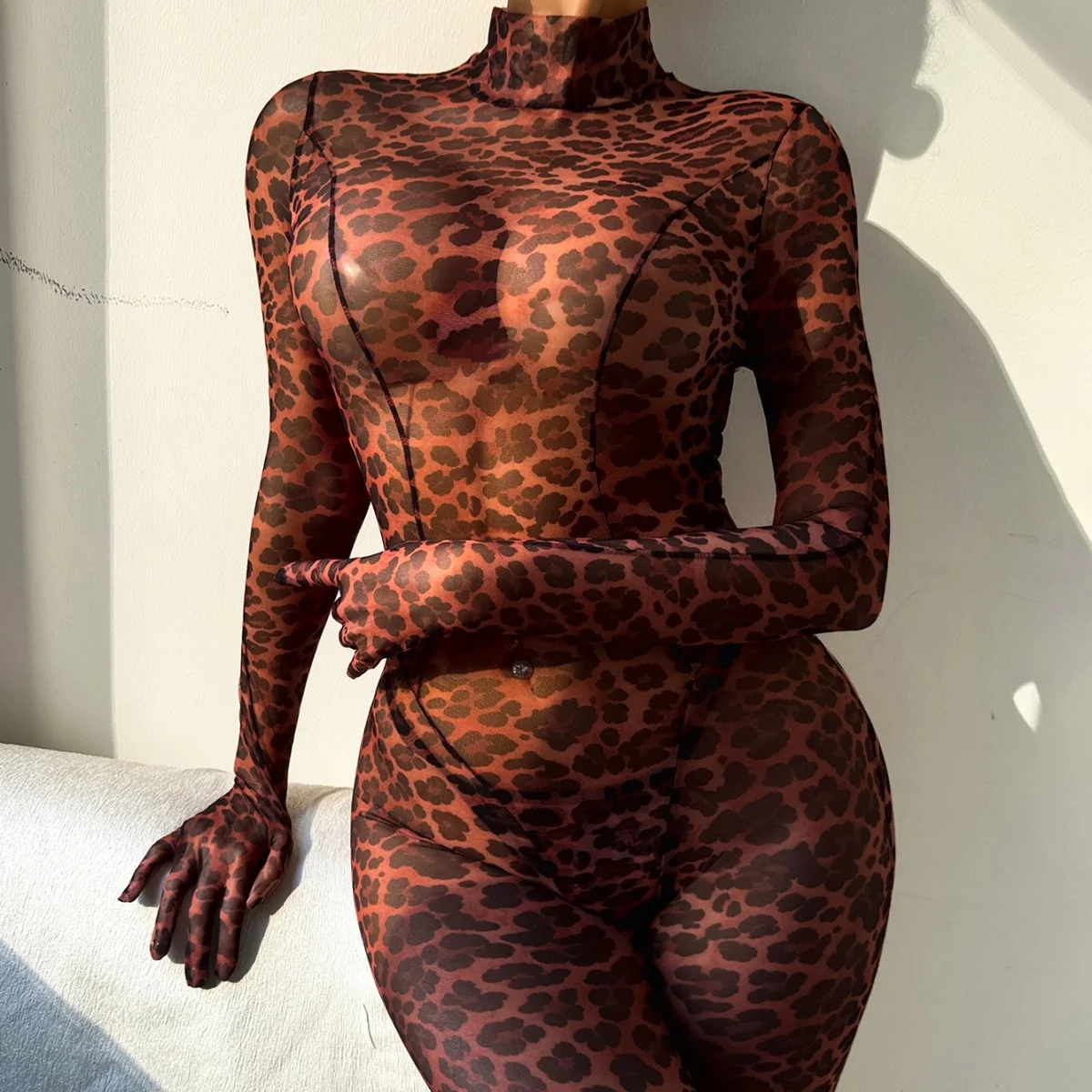 2026 Fashion New Product Wild Leopard Pattern Round Neck Long Sleeve Zipper Slimming Women's Slimming Jumpsuit Two Piece Set