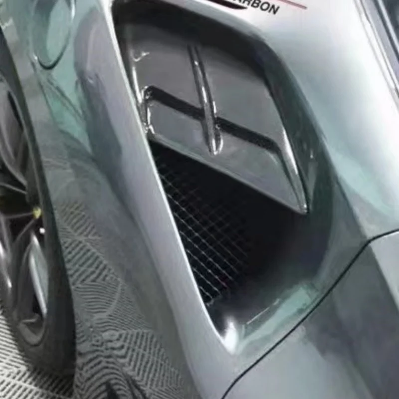 

Dry Carbon Fiber Side air Vent Body Kit and Side air Vent Decoration Car Kit for Ferrari 488 GTB GTS Upgraded Capristo Style
