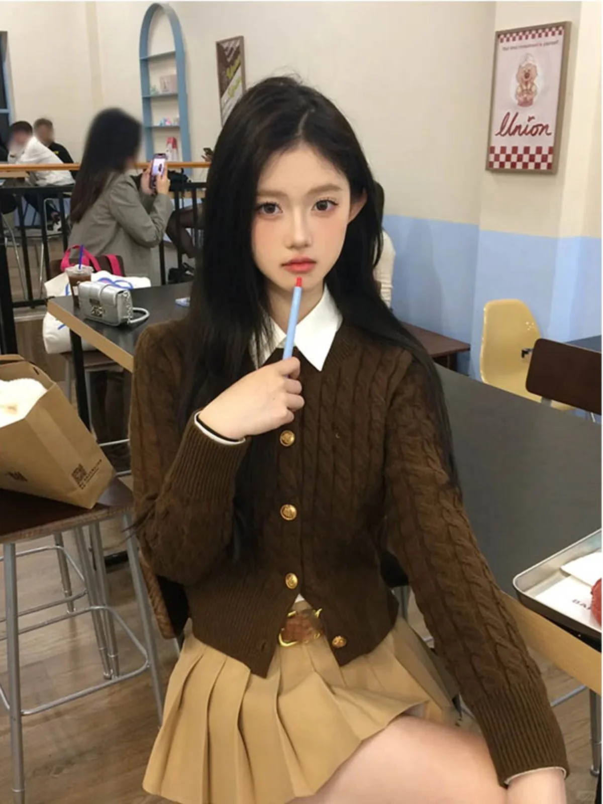 Conjunto de falda de cintura alta con cárdigan y suéter retorcido de punto para mujer Conjunto de dos piezas Faionable College