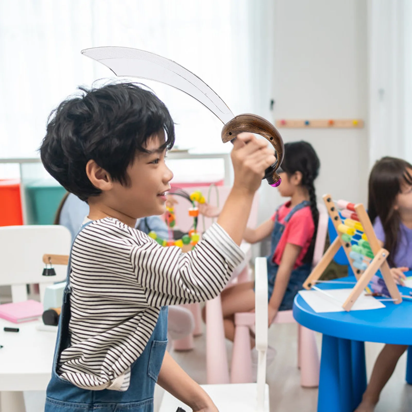 2 قطعة سيوف القراصنة البلاستيكية للأطفال سيوف القراصنة تصميم واقعي خفيف الوزن التظاهر اللعب زينة حفلات الهالوين دعامة السيف #6