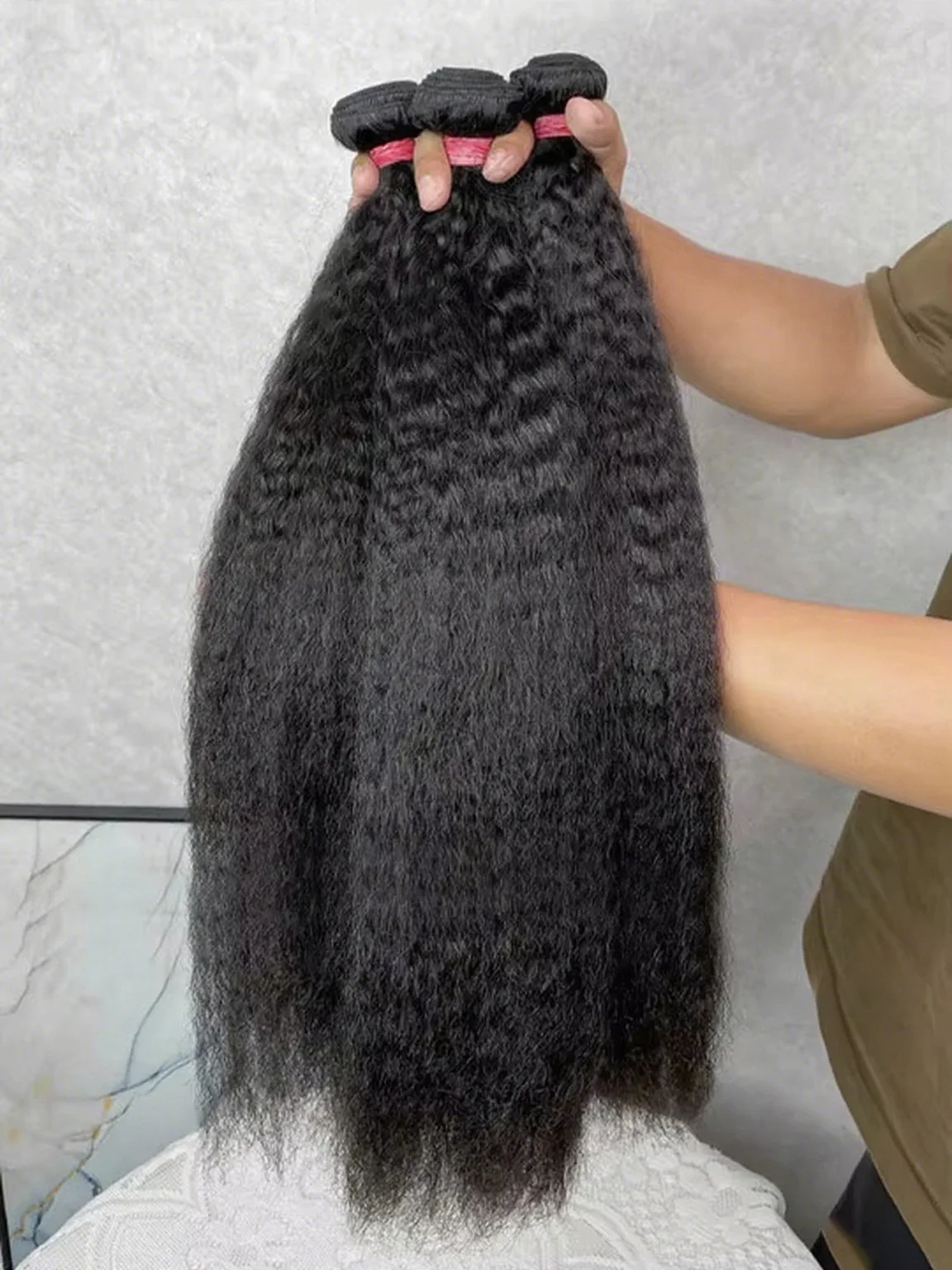 

28, 30-дюймовый кудрявый прямой пучок волос, 100% бразильские необработанные необработанные пучки человеческих волос, наращивание натуральных волос Remy для женщин