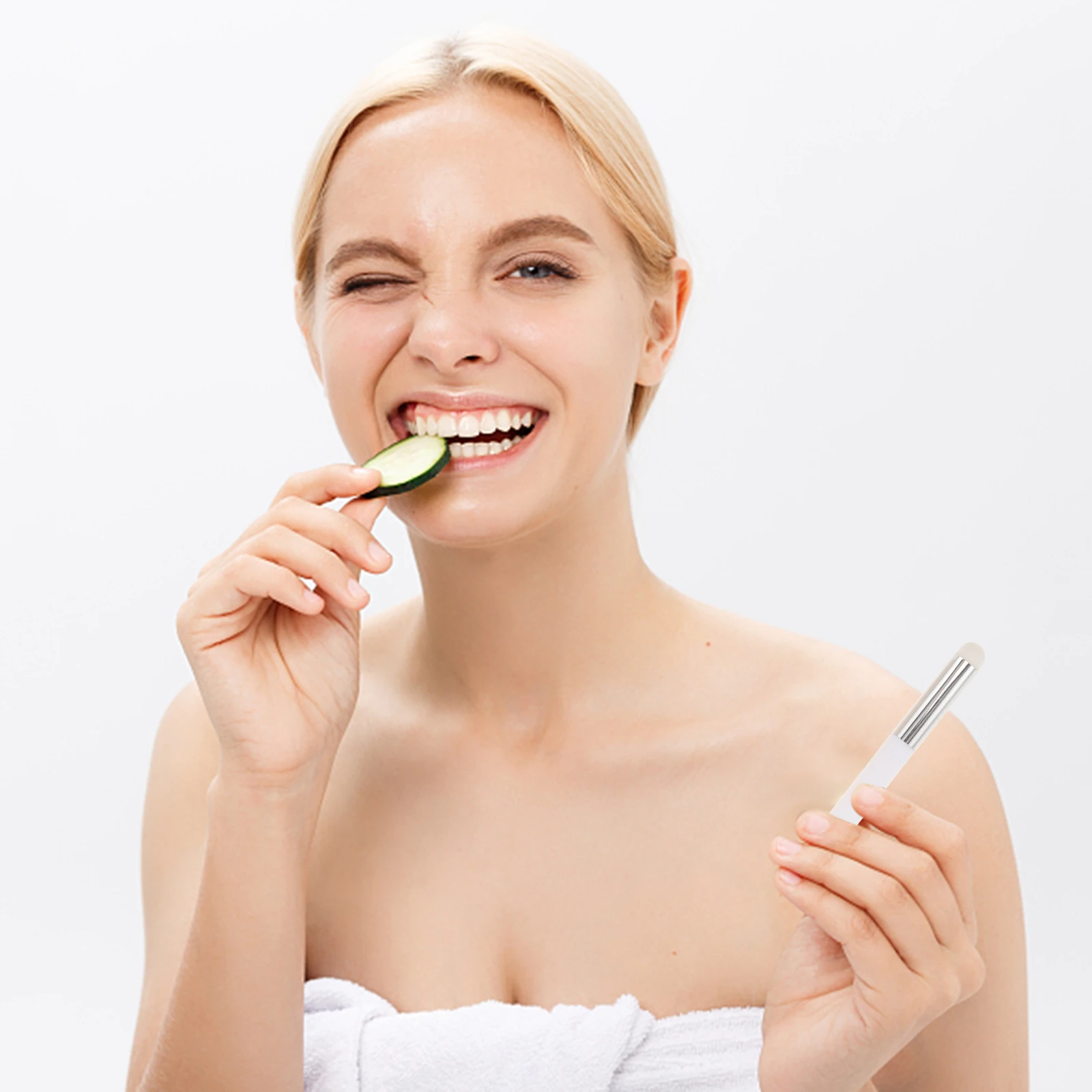 

2Pcs Lip Pencil Brush Mushroom Head Lip Makeup Brush Set Precise Lipstick Gloss Applicator Wands Soft Makeup Brushes