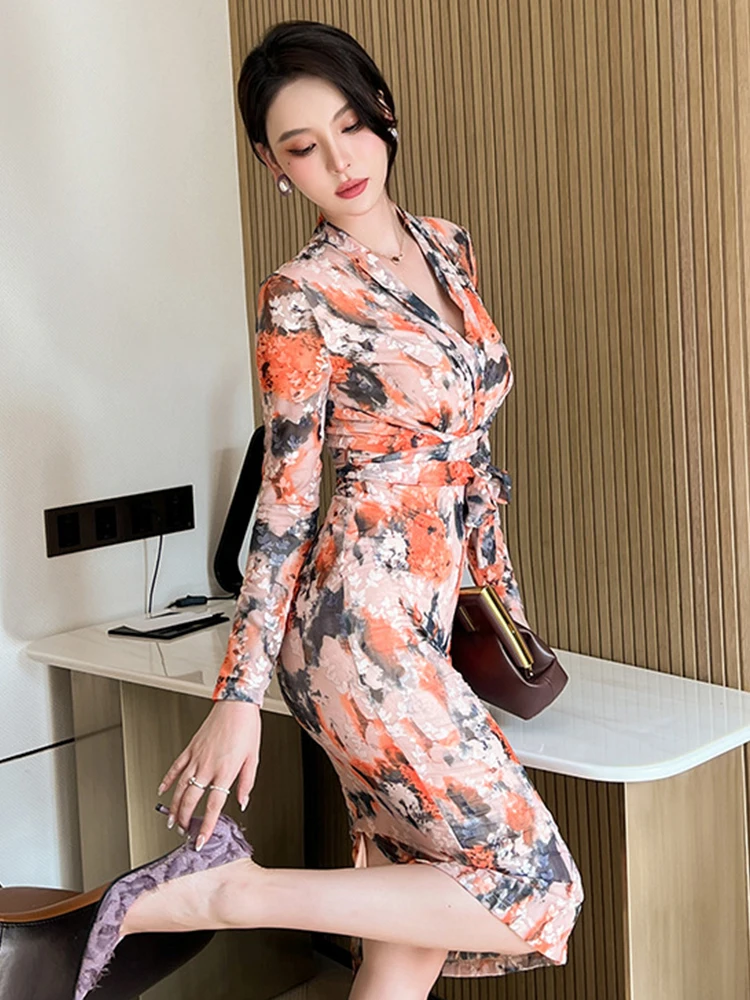 เดรสยาวปานกลางสไตล์วินเทจหรูหราสำหรับผู้หญิง ดีไซน์เก๋ไก๋แบบดารา เหมาะสำหรับเดท แขนยาวรัดรูปทรงบอดี้คอน ชุดราตรีเซ็กซี่สำหรับงานปาร์ตี้และงานพรอม