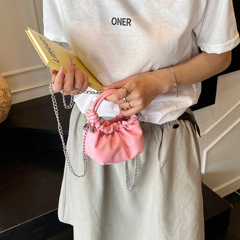 Borsa quadrata piccola portatile in stile coreano da donna Catene moda estiva Borsa a tracolla con rossetto Pochette da festa in morbida pelle