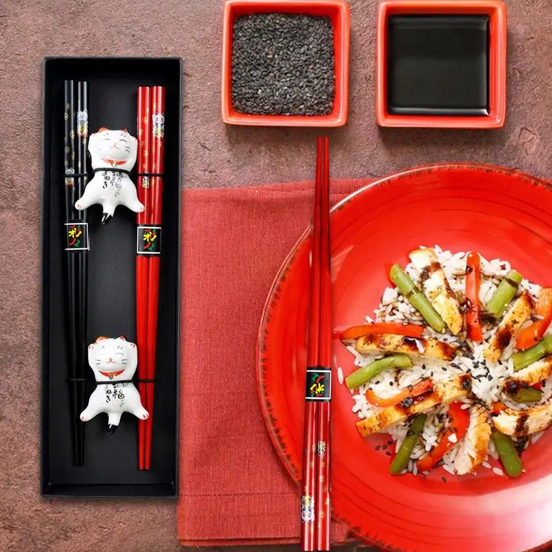 Sevimli Yemek Çubukları Yeniden Kullanılabilir Sevimli Seramik Şanslı Kedi Çubuk Tutucu Dinlenme 2 Çift 9.45in Kaymaz Japon Çubuk Seti Kılıf ile