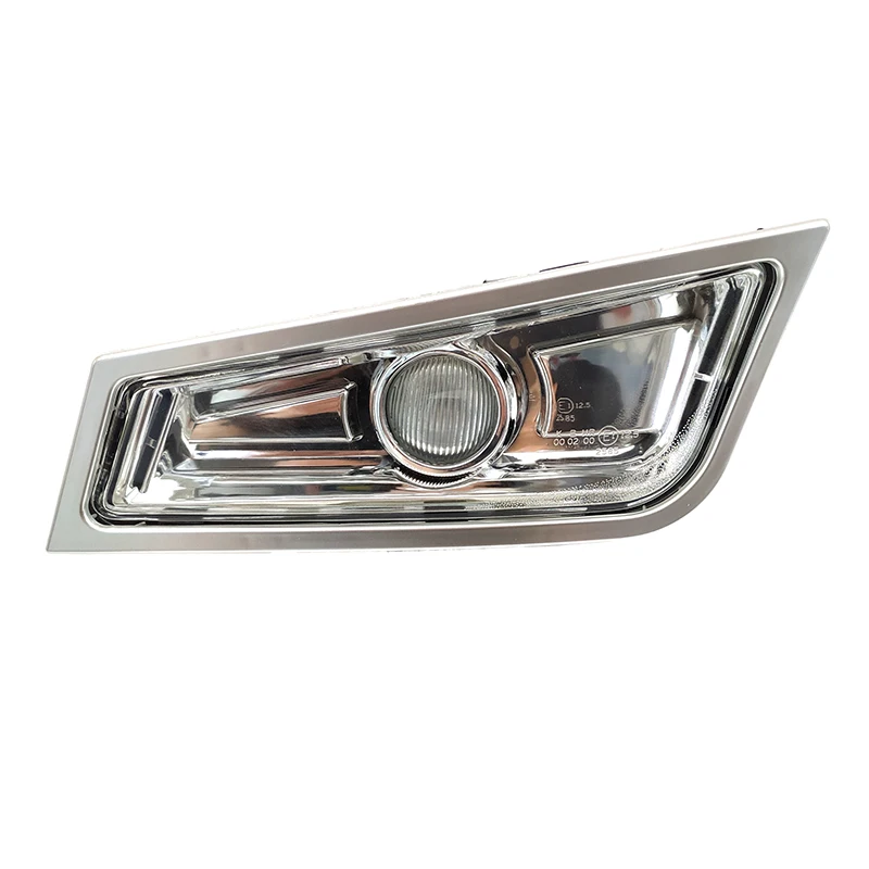 

1 Front Fog Lamp Assembly Bulb Style Suitable for Volvo FH FM Series Truck Trailers