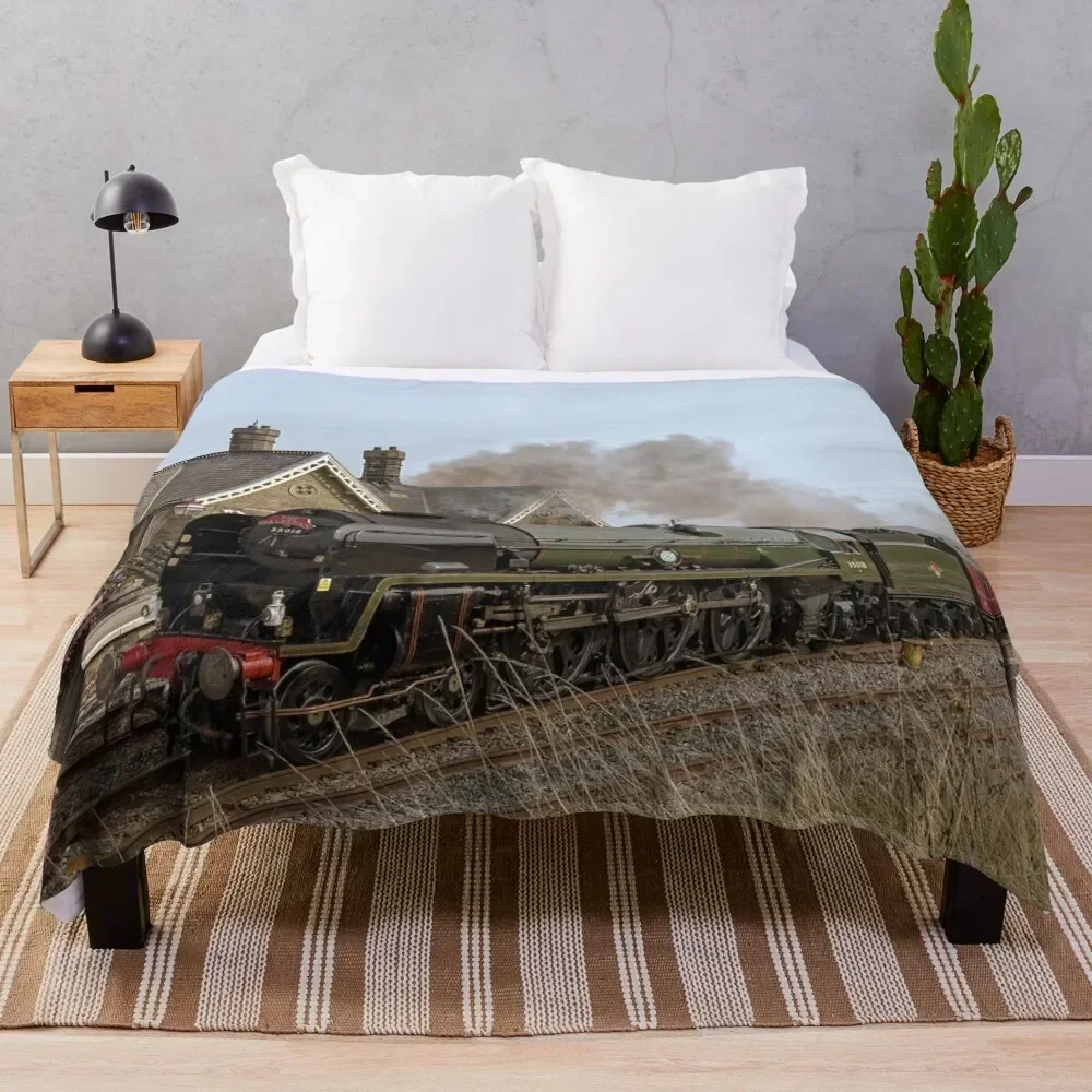 

Steam train over Yorkshire moors Throw Blanket Warm Plush Fuzzy Blanket for Living Room