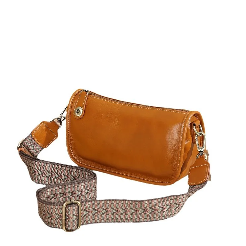 2026 Women's High-end Affordable Luxury Crossbody Bag Mini Square Bag Genuine Leather All-match Office Designer Statement Piece