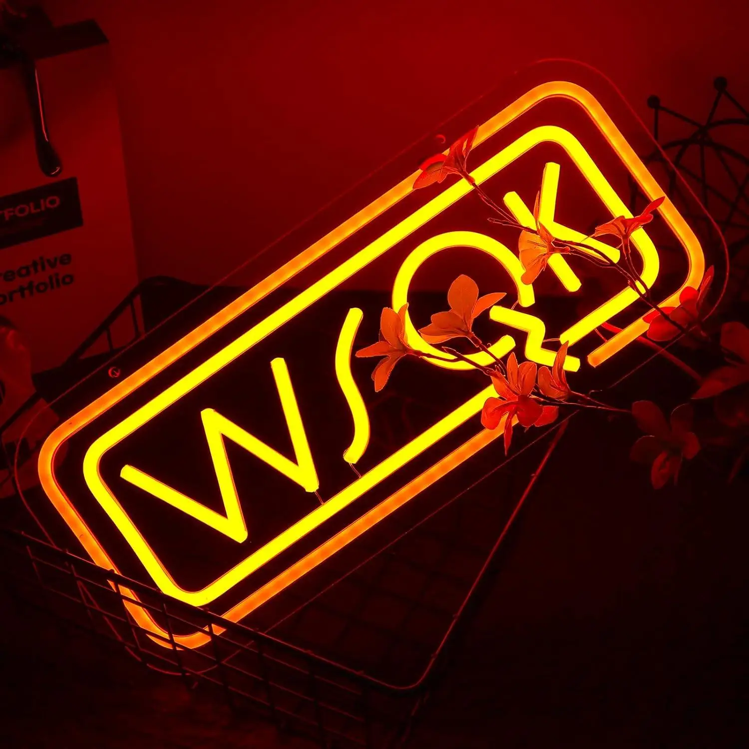 Movie Themed Letter Framed Neon Sign USB Powered LED Lights For Home Entertainment Space Pub Studio Living Room Wall Decoration