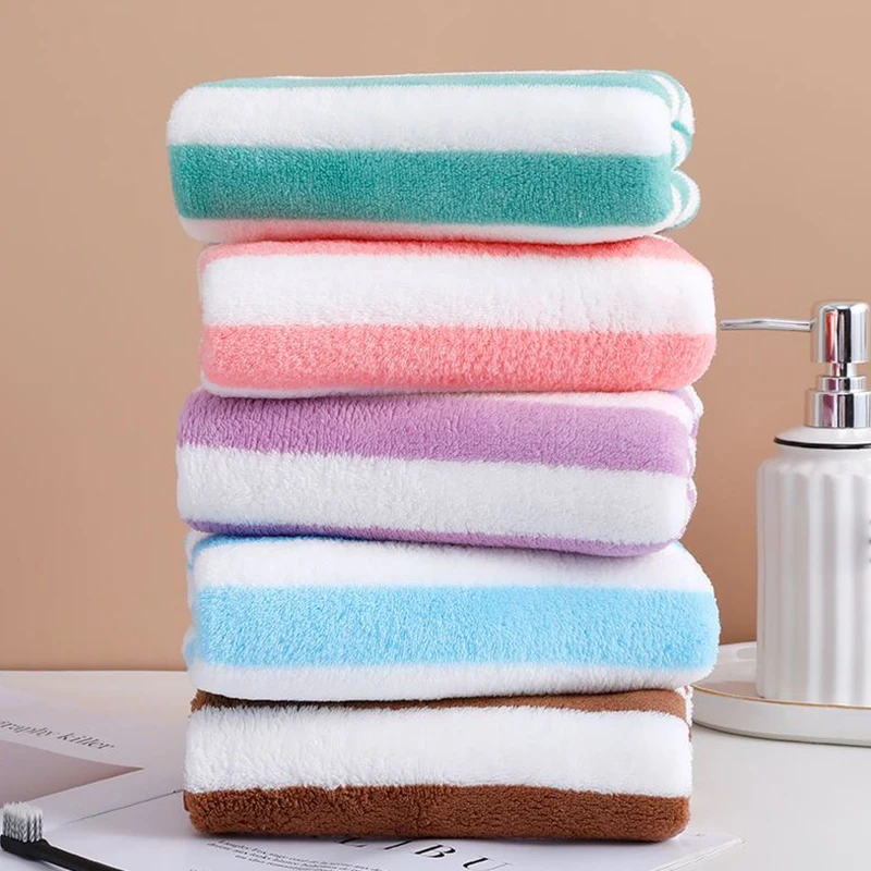 

Soft Coral Velvet Household Adult Hotel Spa Absorbent Bath Towel