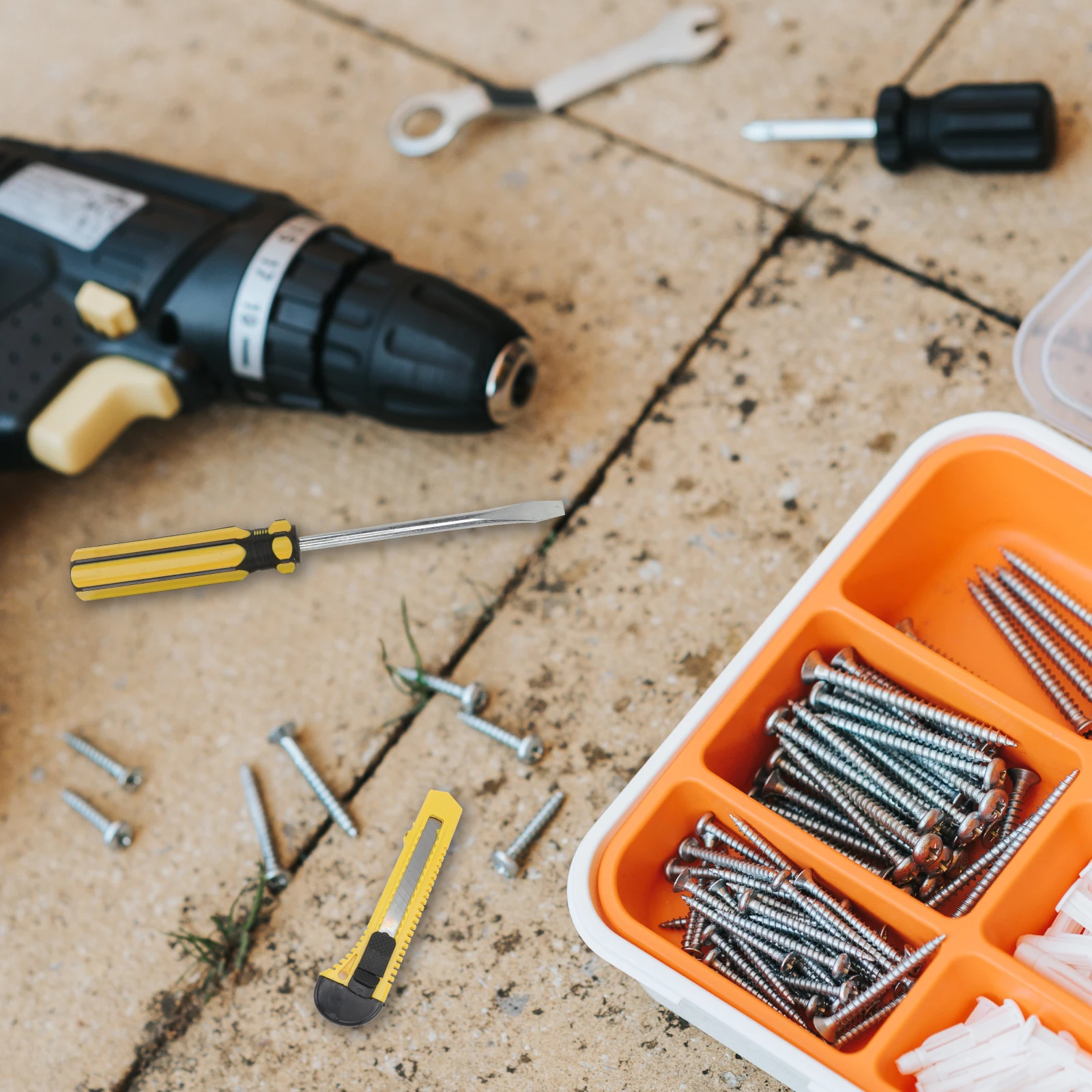 

9 pcs Household Tool Kit Home Repair Tools Set Multifunctional Screwdriver Pliers Hammer Electric Tester Metal Rubber Handle