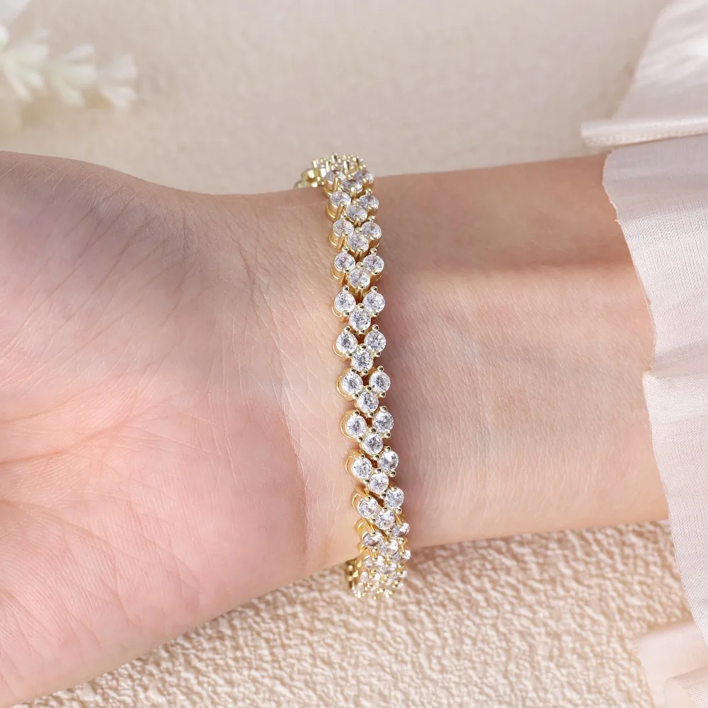 Trendy Crystal Tennis Bracelet Embellished with Swarovski Crystals Copper Fashion Jewelry Daily Wear for Women Bridal Gifts