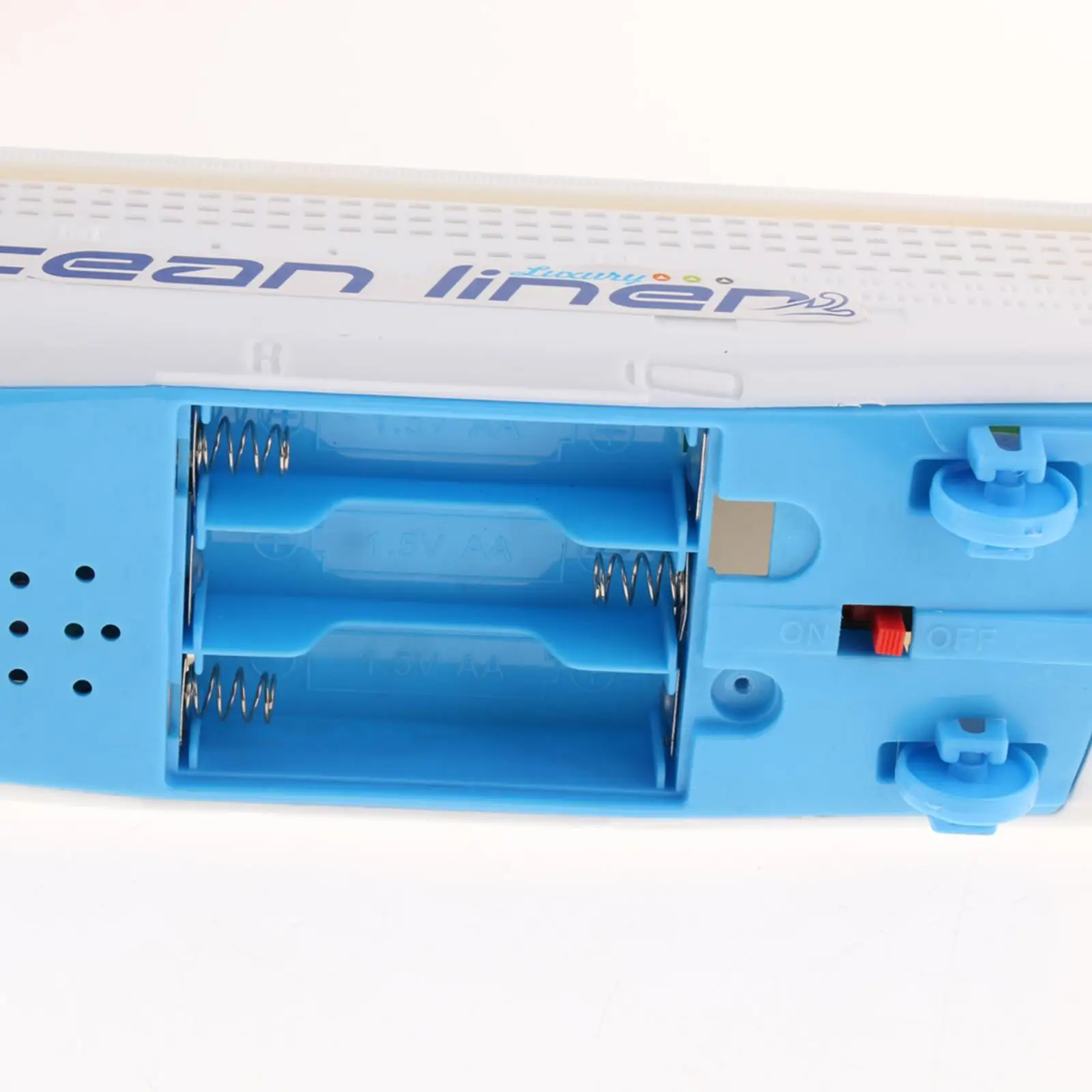 ELECTRIC SHIP OCEAN LINER TOY WITH FLASHING LIGHTS SOUNDS EDUCATIONAL