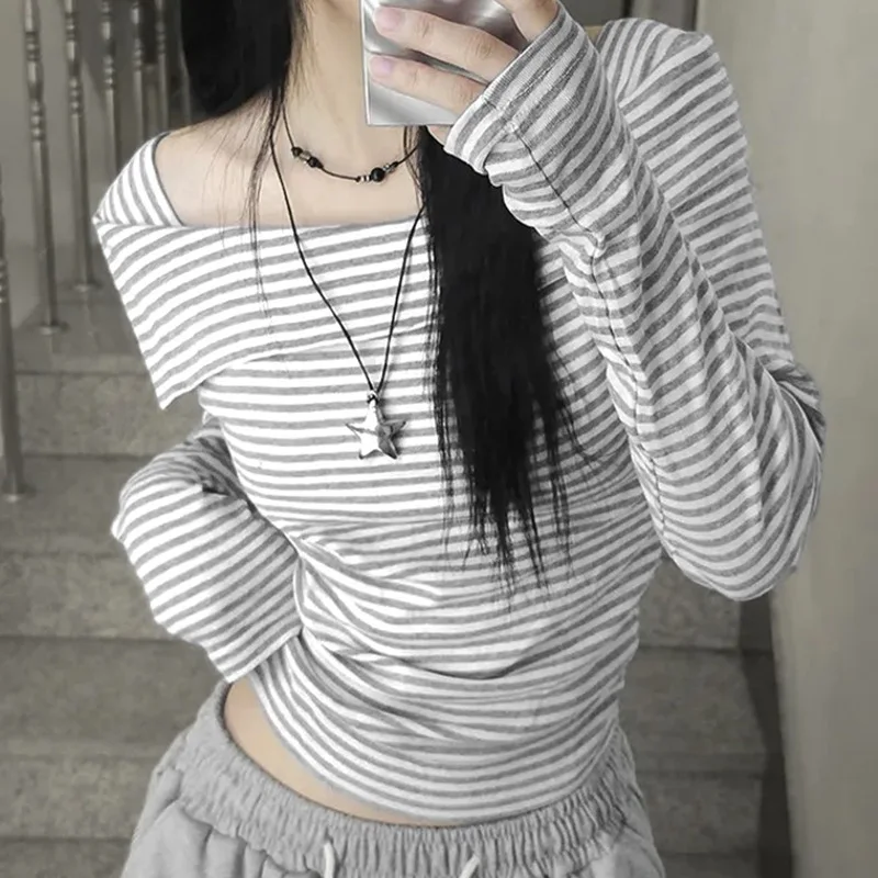 

Fall/Winter 2025 Long Sleeve Lapel One-Shoulder Striped T-Shirt Sexy Off-the-Shoulder Basic Base Wear A Stylish Top Outside