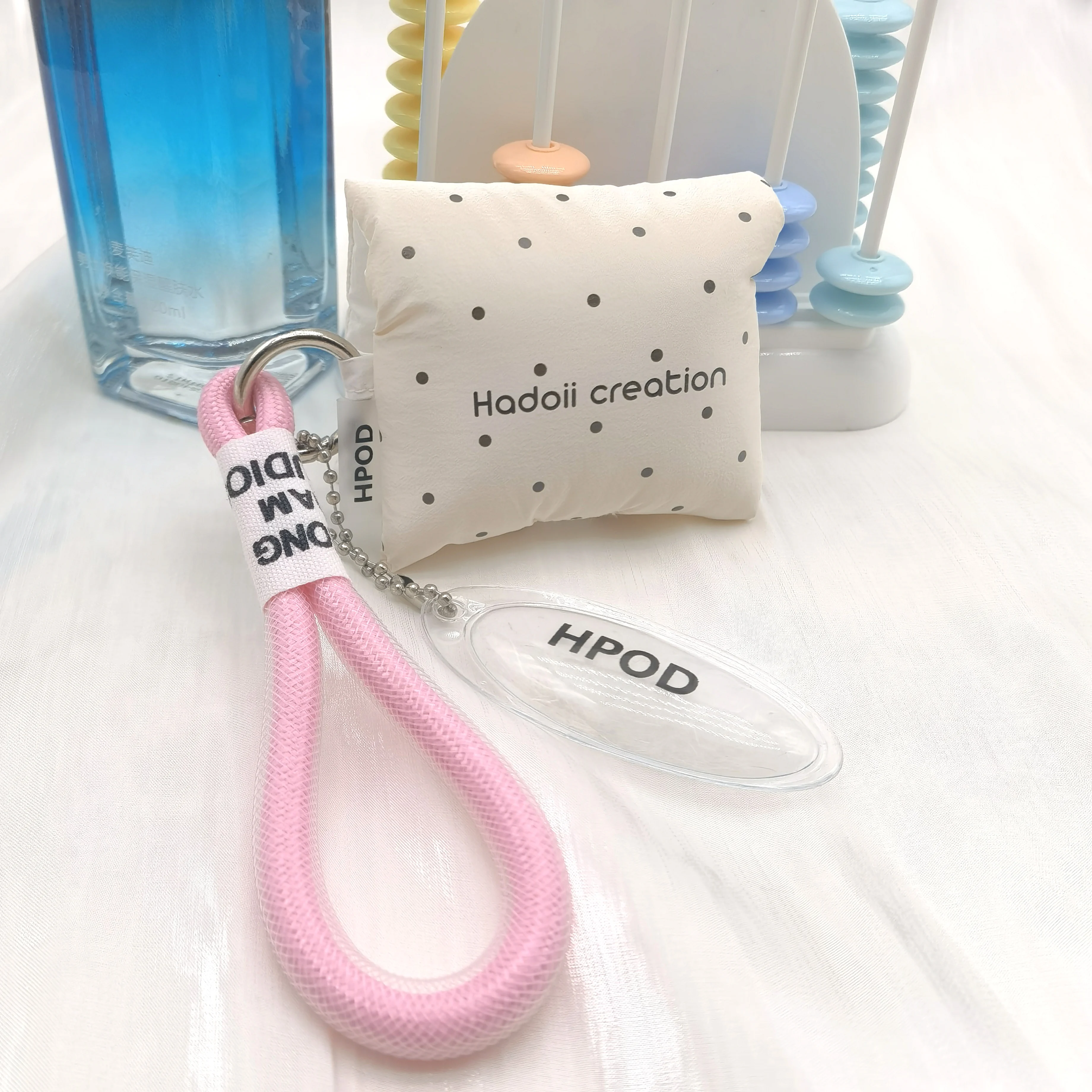 Cute Down Cotton Puffer Jacket Style AirPods Case for Women, Soft Fluffy Earbuds Cover for AirPods 4/3/Pro with Portable Carry