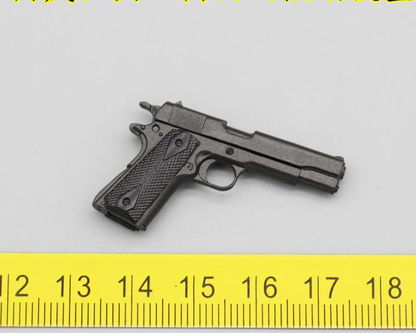 

UD9046A 1/6 Soldier M1911 Model for12'' Delta Reconnaissance Operation