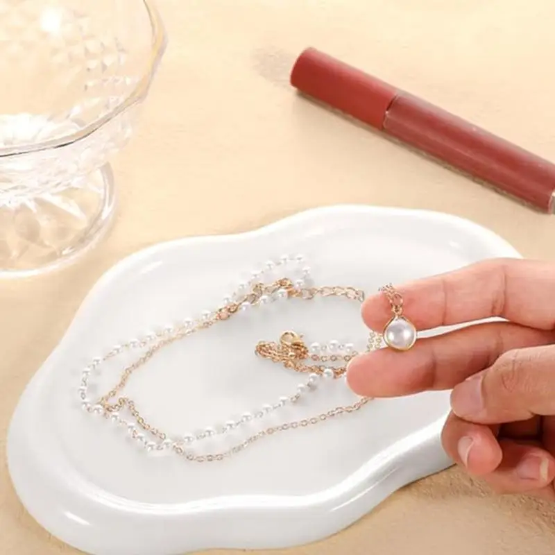 

Ceramic Jewelry Display Dish Scratch Resistant Cloud Pattern Decorative Storage Accessory for Necklaces Bracelets