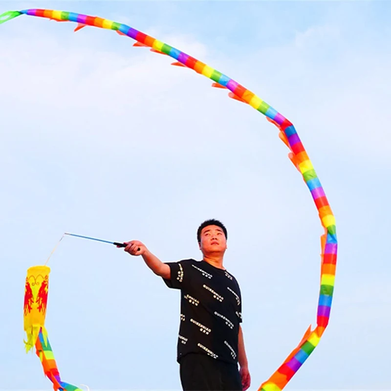 Poi en soie lavable pour enfants et adultes, fitness en plein air 3D streamer en ruban de couleur arc-en-ciel avec bâton de main et sac de voyage Poi en soie lavable pour enfants et adultes, fitness en plein air 3D streamer en ruban de couleur arc-en-ciel avec bâton de main et sac de voyage