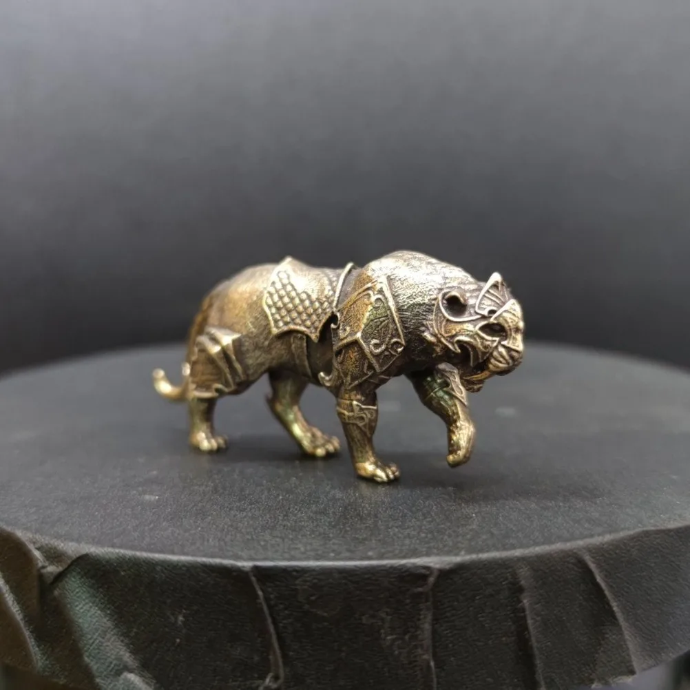 Retro Brass Armor Battle Tiger Office Desktop Brass Ornament Antique Model Tiger Ornament Creative Gift Home Decoration