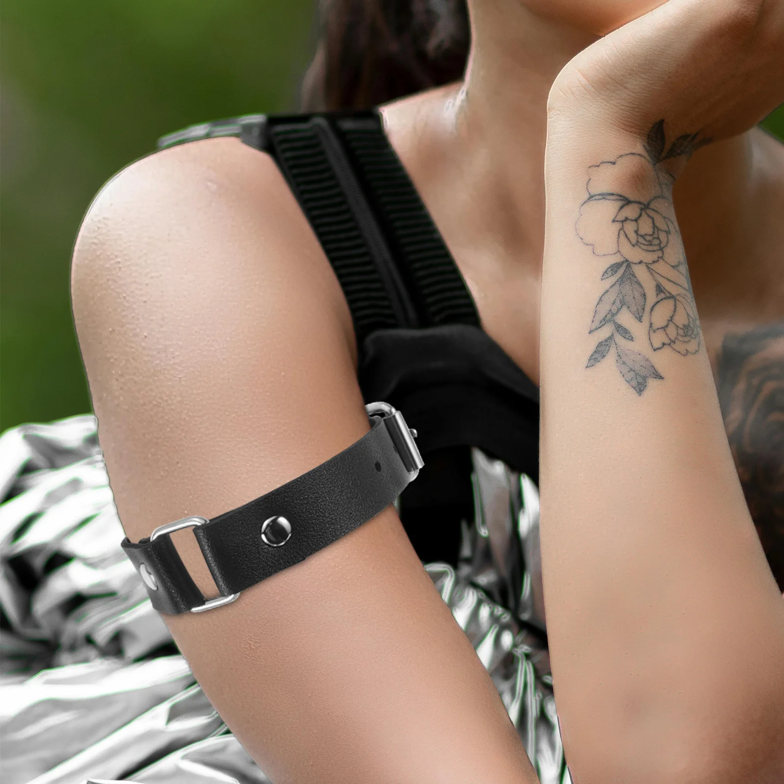 

Punk Armlet Adjustable Pu Vintage Armband For Men Women Retro Cuff Bracelet Sleeve Garters Unisex Soft Comfortable