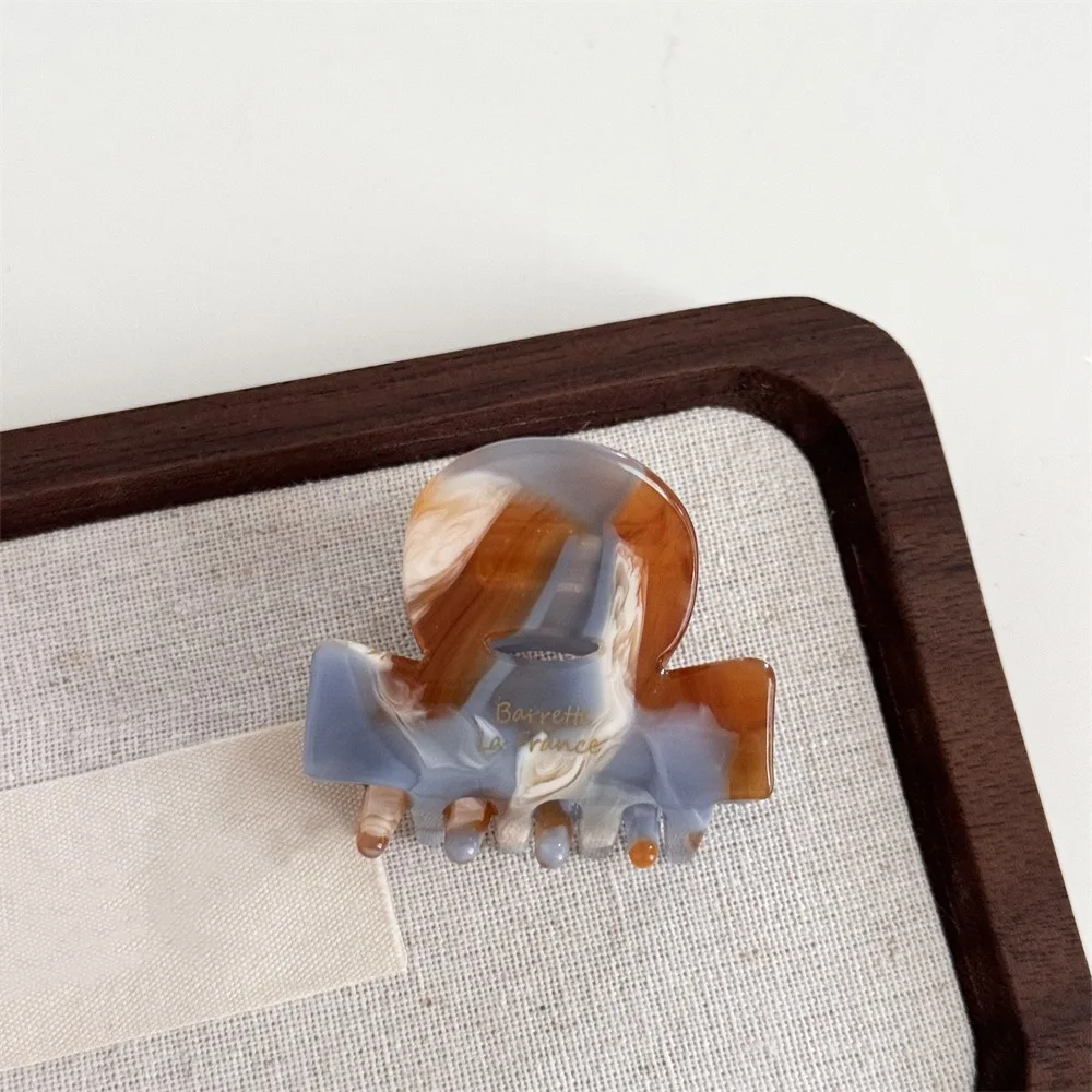 

Temperament Korean Style Acetic Acid Hair Claw Sweet Brown French Shark Clip Small Acetate Mini Hair Crab Clip Girls